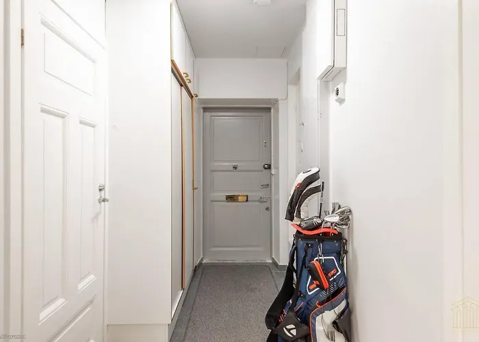 Super Work & Game Hub